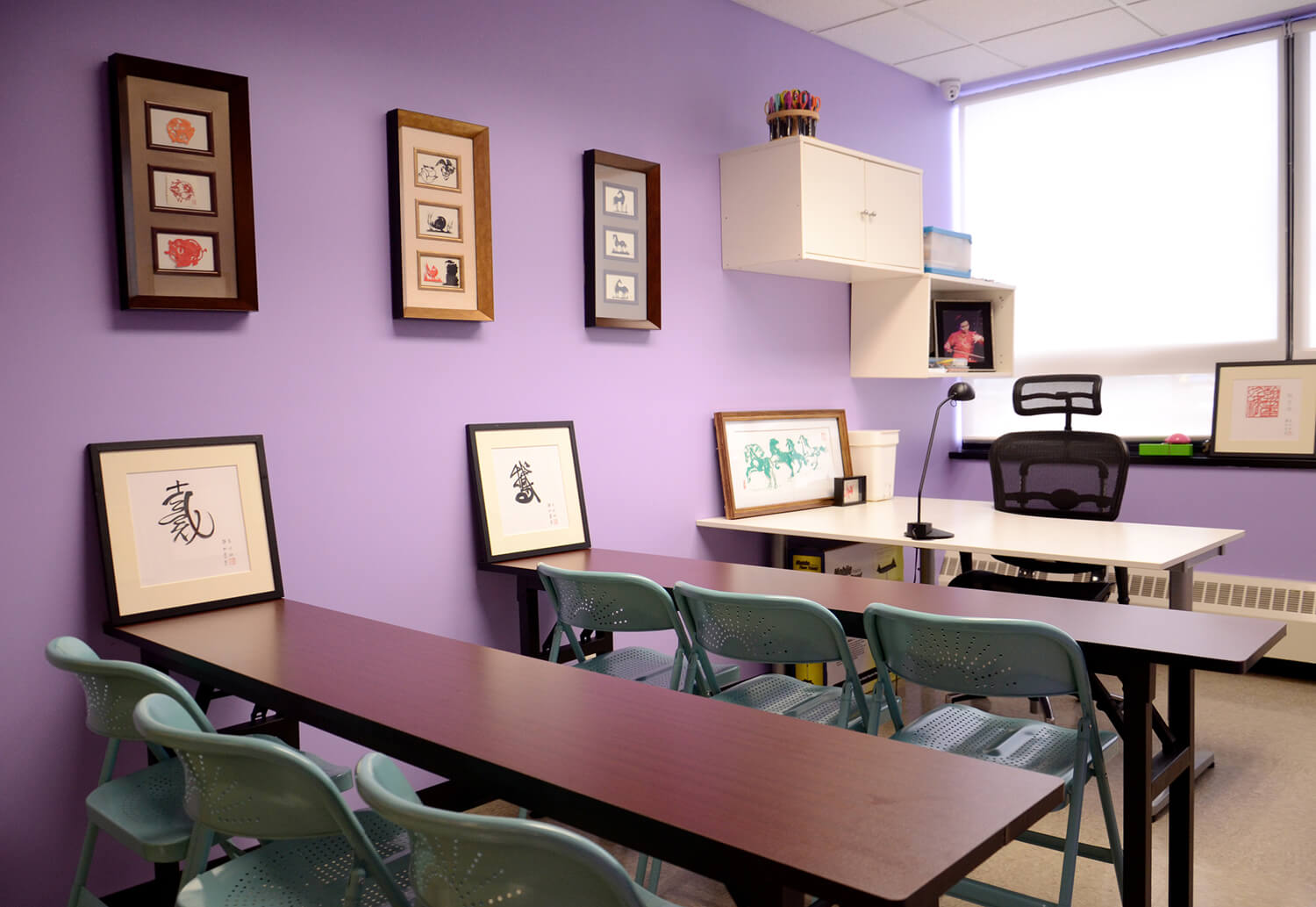 sunlight-fun-adult-senior-care-art-paper-cutting-classroom